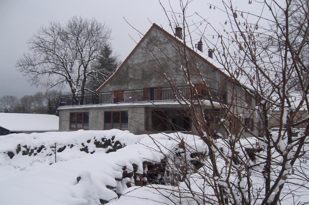 Gite De La Saugiat Le Fied Bagian luar foto